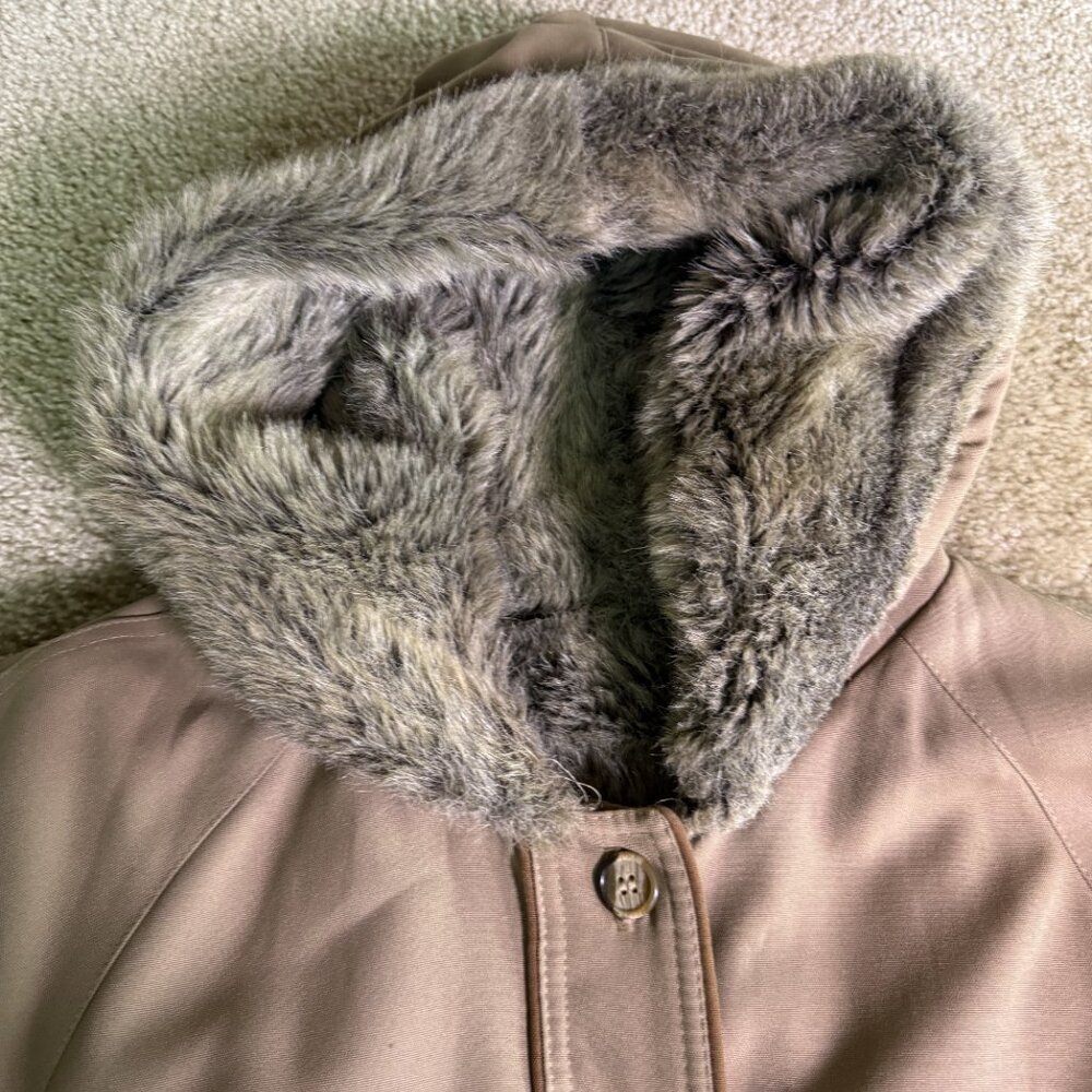 Vintage Womens Beige Wool Coat With Fur Collar And Lining Button Front Size L - Picture 5 of 10